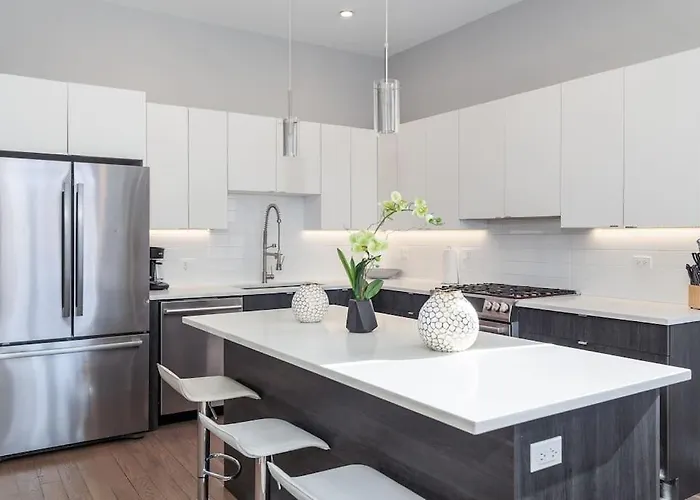 New Construction Building In River North *